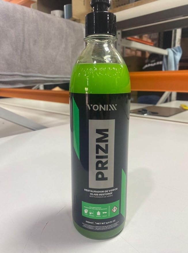 Vonixx Prizm Glass Restorative – Improves Clarity & Visibility 500 ml (16.9 fl oz)